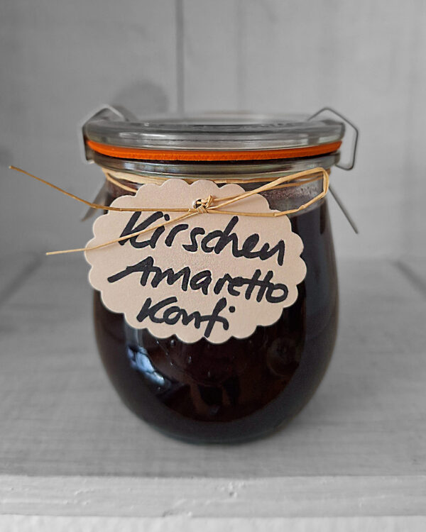 Kirschen-Amaretto Konfitüre aus dem Gnuss Wärch Wegenstetten