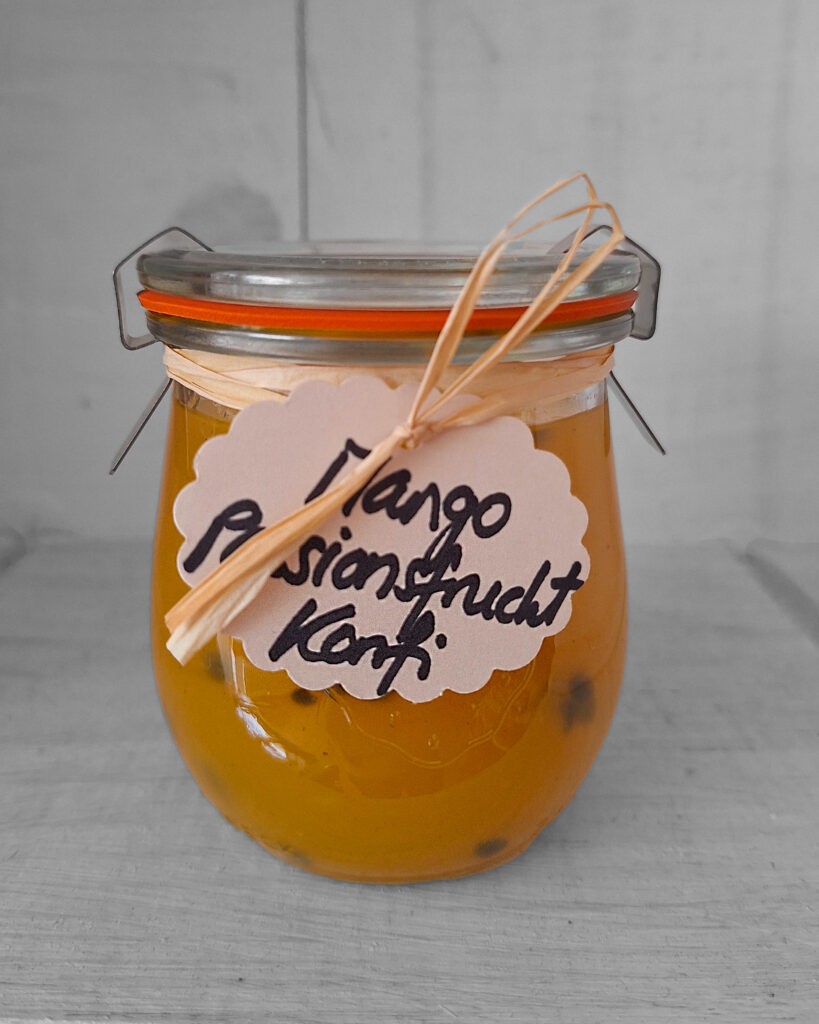 Mango-Passionsfrucht Konfitüre aus dem Gnuss Wärch Wegenstetten